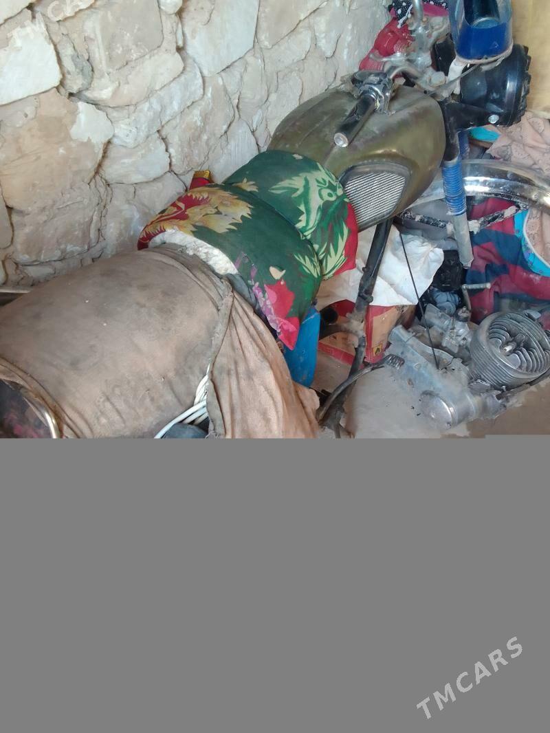 Iž Planeta 1998 - 4 000 TMT - Türkmenbaşy - img 1