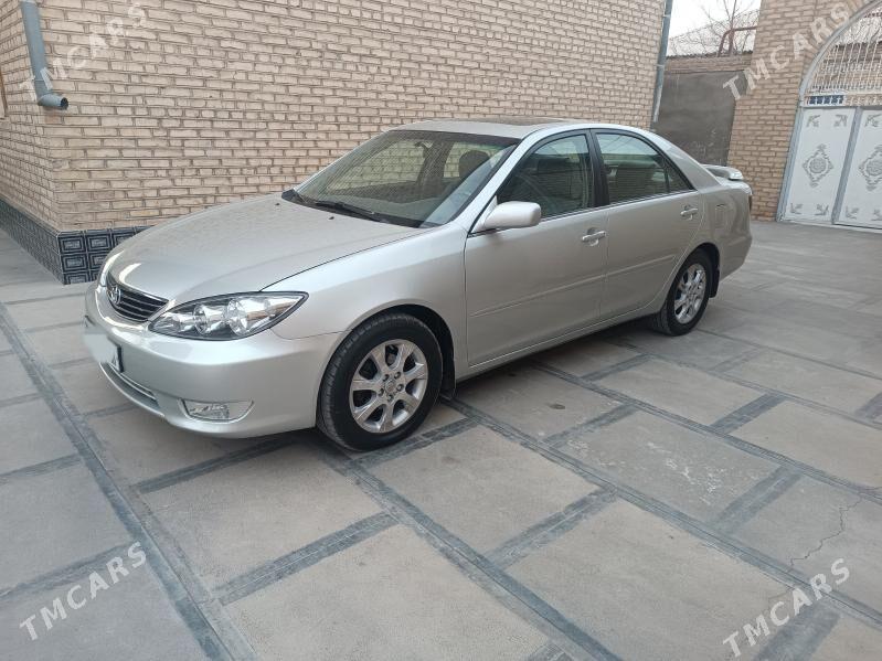 Toyota Camry 2005 - 205 000 TMT - Мары - img 1