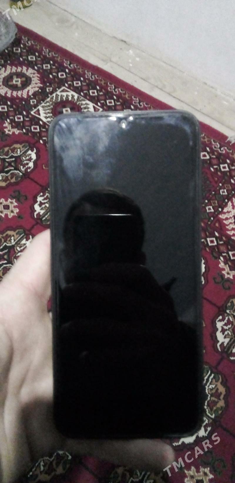 Samsung A14 - Sakarçäge - img 1