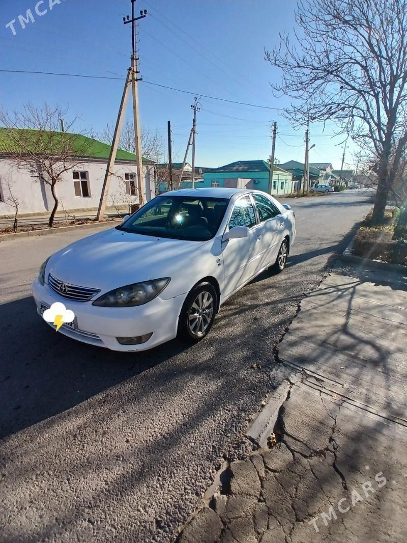 Toyota Camry 2002 - 170 000 TMT - Hitrowka - img 1