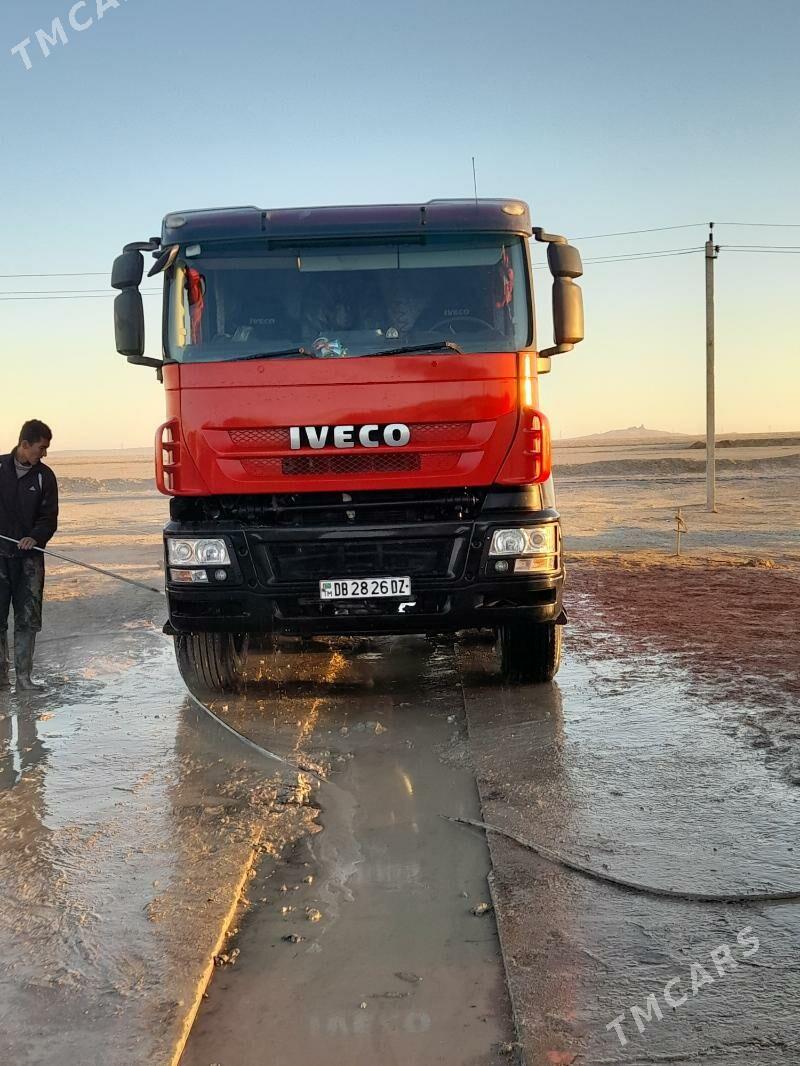 Iveco Daily 2008 - 370 000 TMT - Büzmeýin - img 1