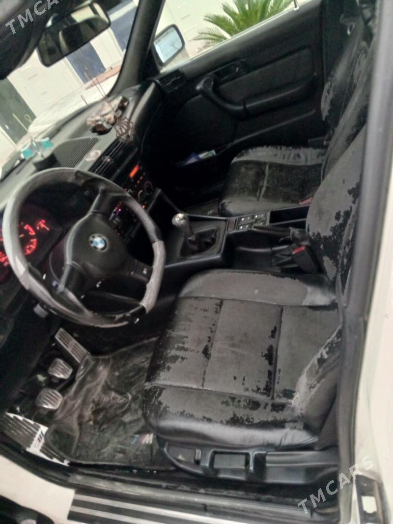 BMW 525 1992 - 70 000 TMT - Балканабат - img 1