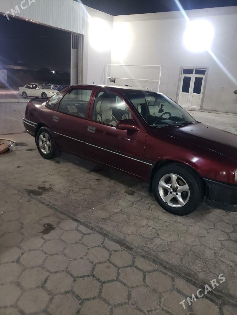 Opel Vectra 1991 - 50 000 TMT - Мары - img 1