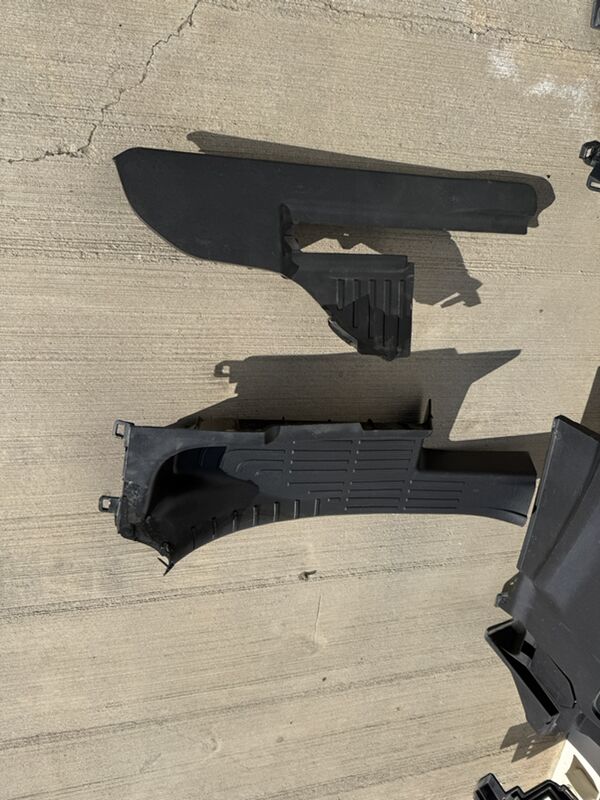 Highlander obshiwka 1 000 TMT - Aşgabat - img 1