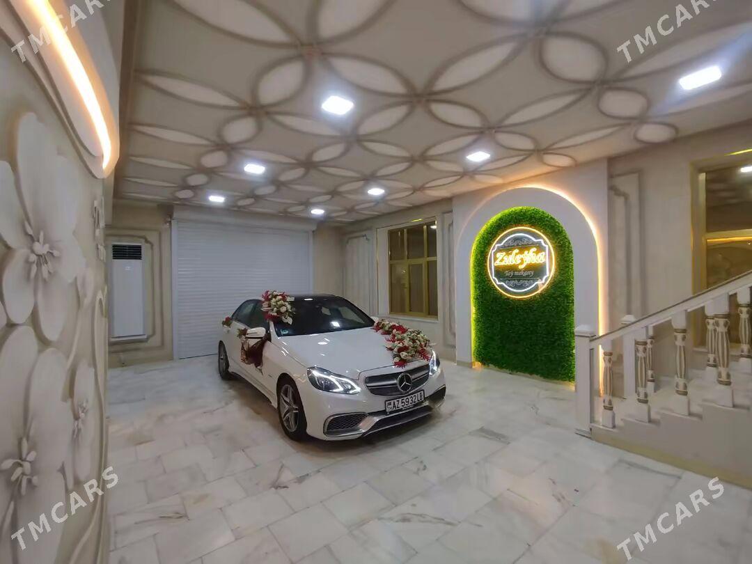 Mercedes-Benz W212 2010 - 300 000 TMT - Туркменабат - img 1