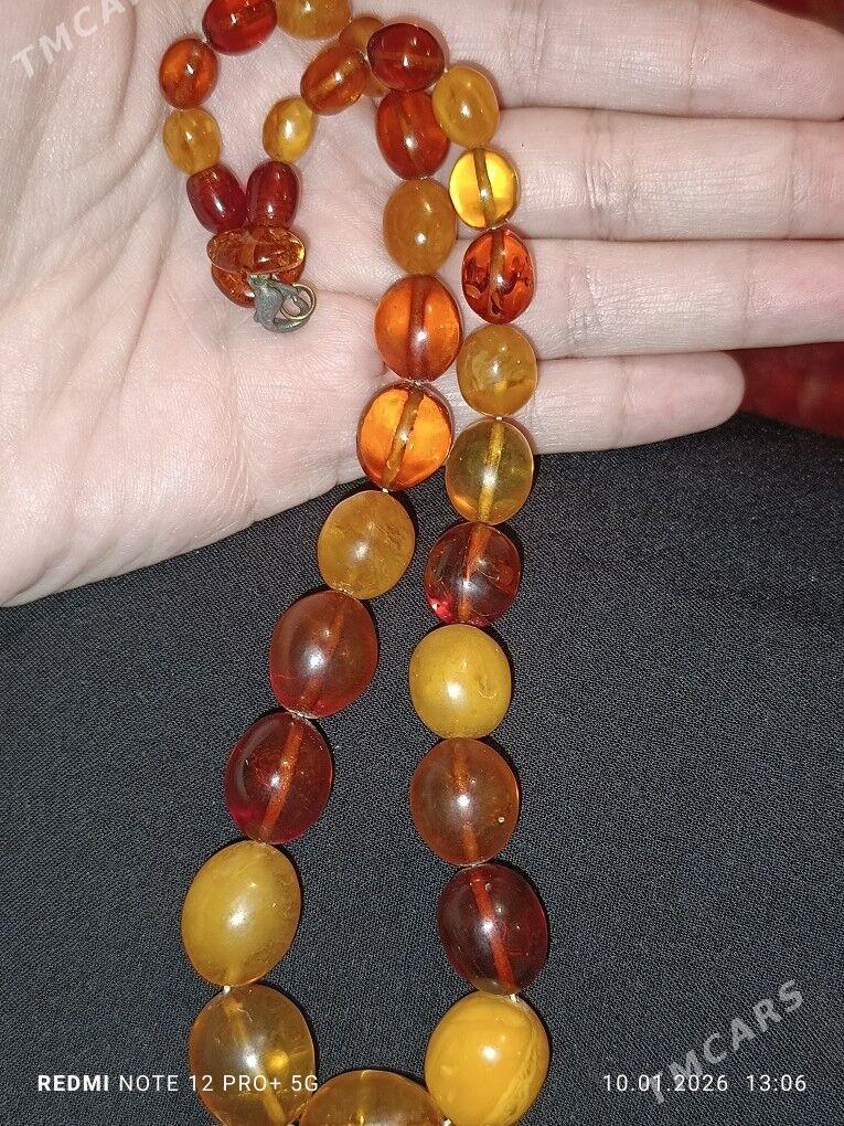 янтарные бусы и кулон - Мары - img 1