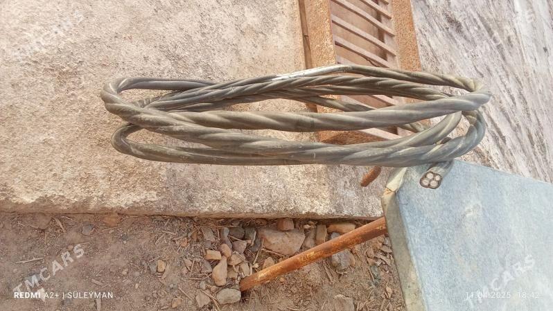 Kabel - Gurbansoltan Eje - img 1