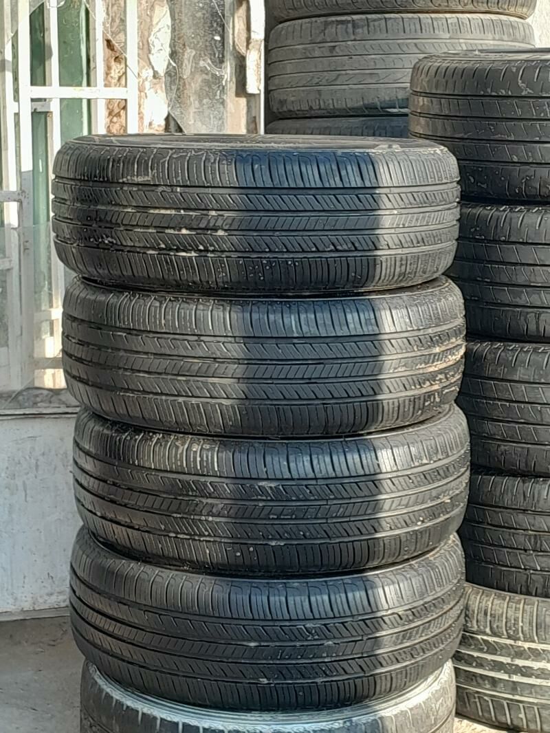 Dunlop 265 60 18 4 000 TMT - Bedew - img 1