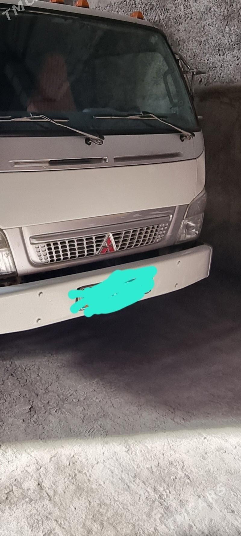 Mitsubishi Canter 2010 - 300 000 TMT - Türkmenabat - img 1