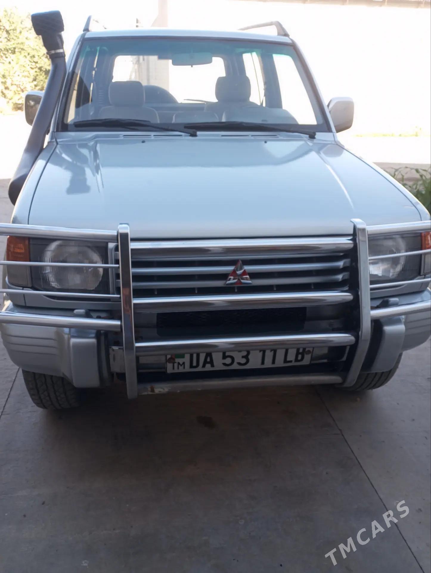 Mitsubishi Pajero 1993 - 70 000 TMT - Дянев - img 1