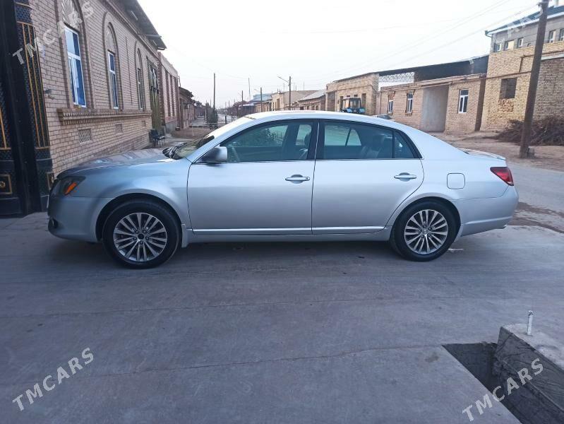 Toyota Avalon 2006 - 190 000 TMT - Туркменабат - img 1