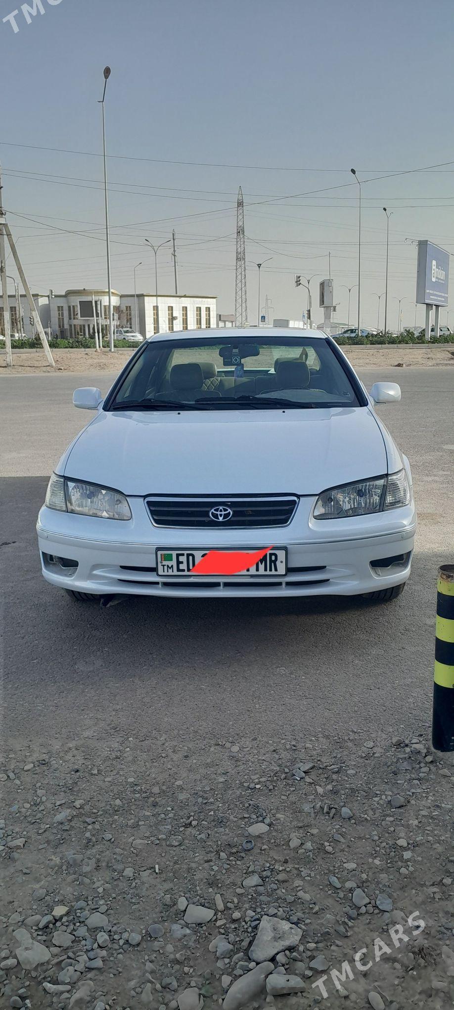 Toyota Camry 1999 - 185 000 TMT - Мары - img 1