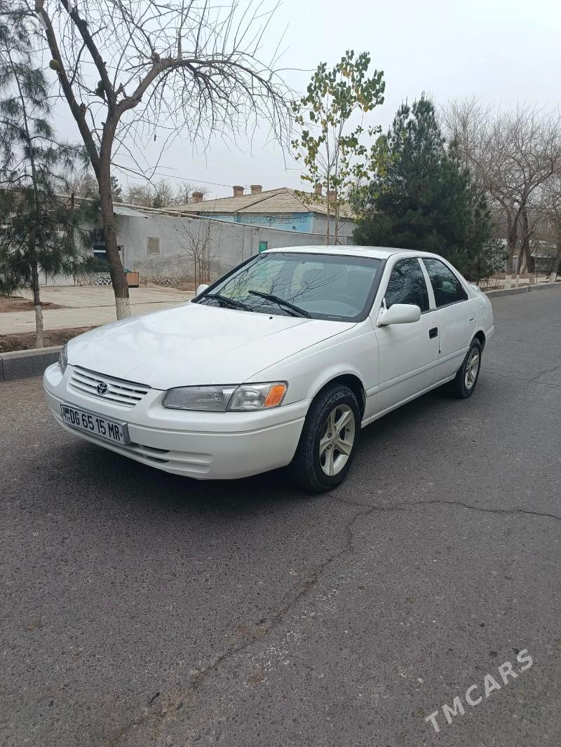 Toyota Camry 1997 - 99 000 TMT - Байрамали - img 1
