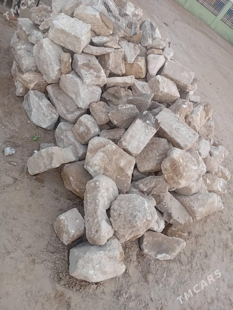 ak daş - Балканабат - img 1