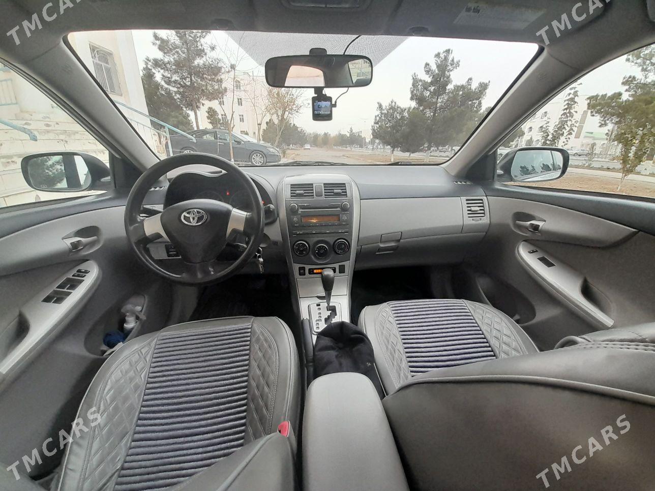 Toyota Corolla 2011 - 185 000 TMT - Туркменабат - img 1