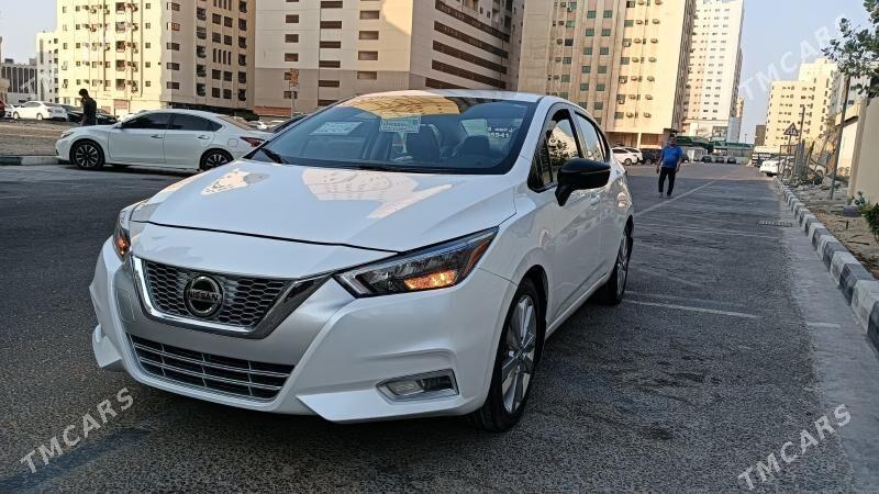 Nissan Versa 2021 - 200 000 TMT - Türkmenabat - img 1