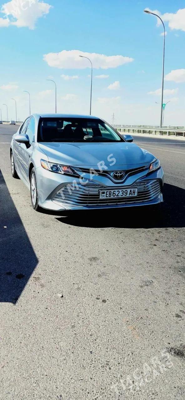 Toyota Camry 2018 - 300 000 TMT - Дашогуз - img 1