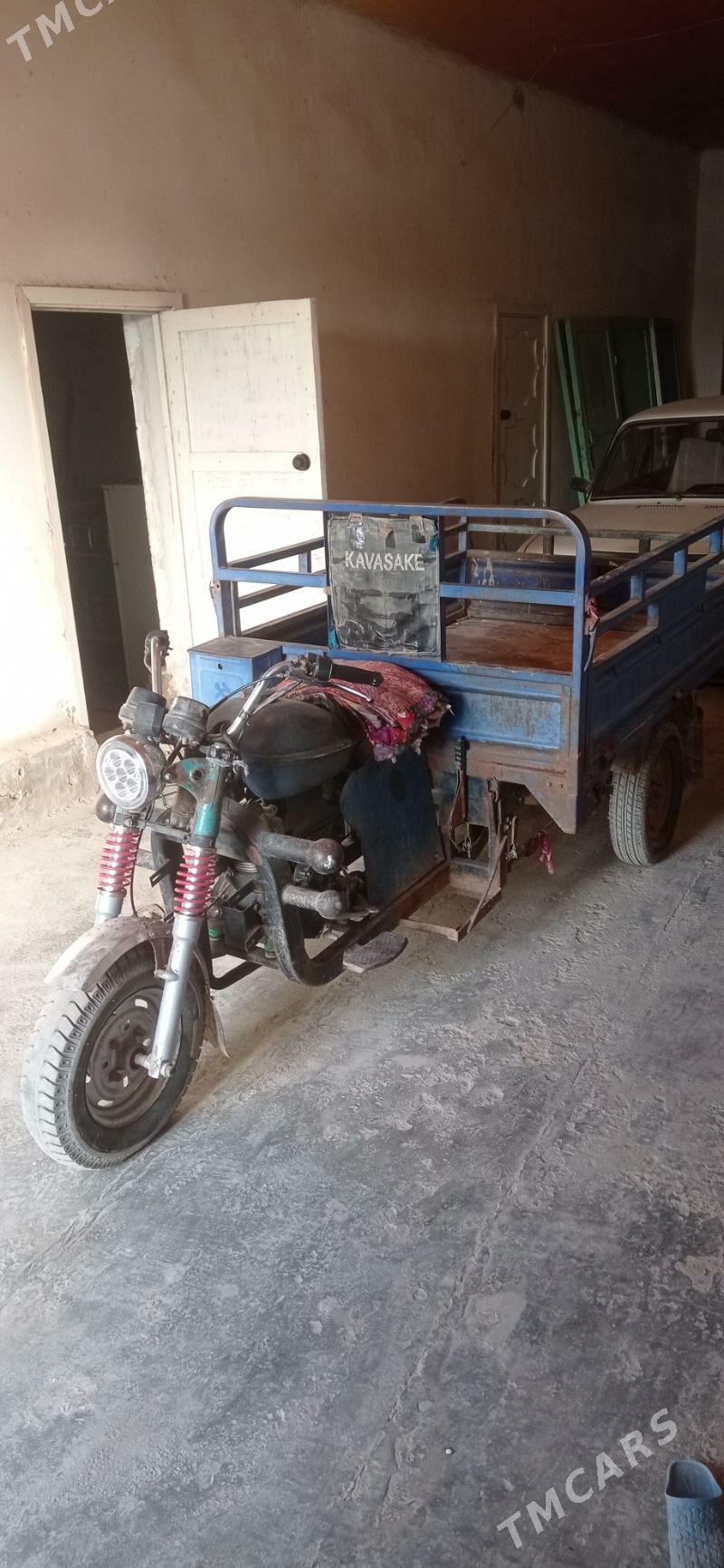 Fekon FK200-14G 2014 - 9 000 TMT - Hojambaz - img 1