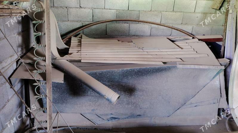 Demir nerzaweyka lis - Кака - img 1