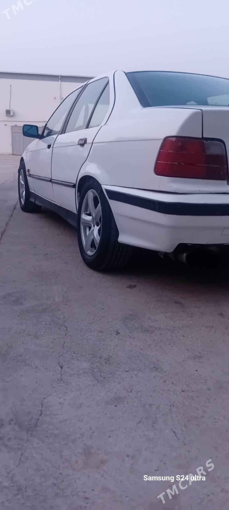 BMW 325 1991 - 26 000 TMT - Mary - img 1