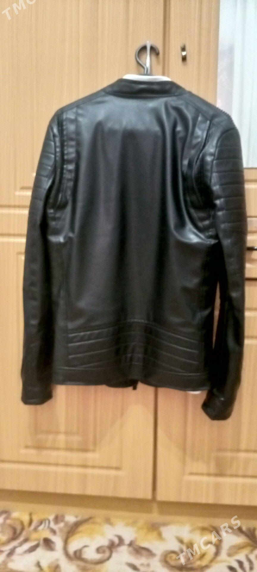 Koja Kurtka Türk - Büzmeýin - img 1