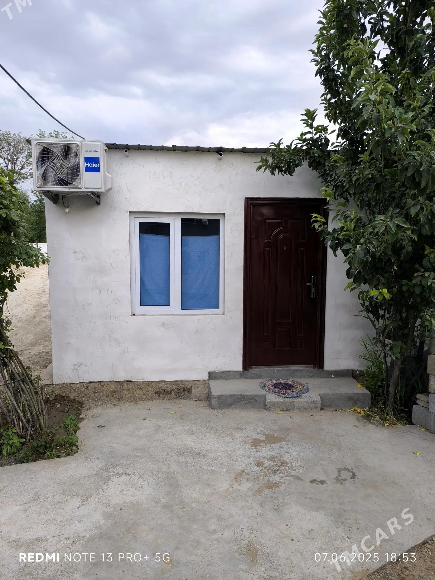 Giñ komnat taze ayratyn gurlan - Köşi - img 1