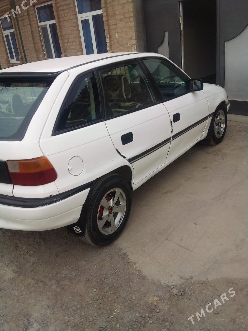 Opel Astra 1992 - 38 000 TMT - Туркменабат - img 1