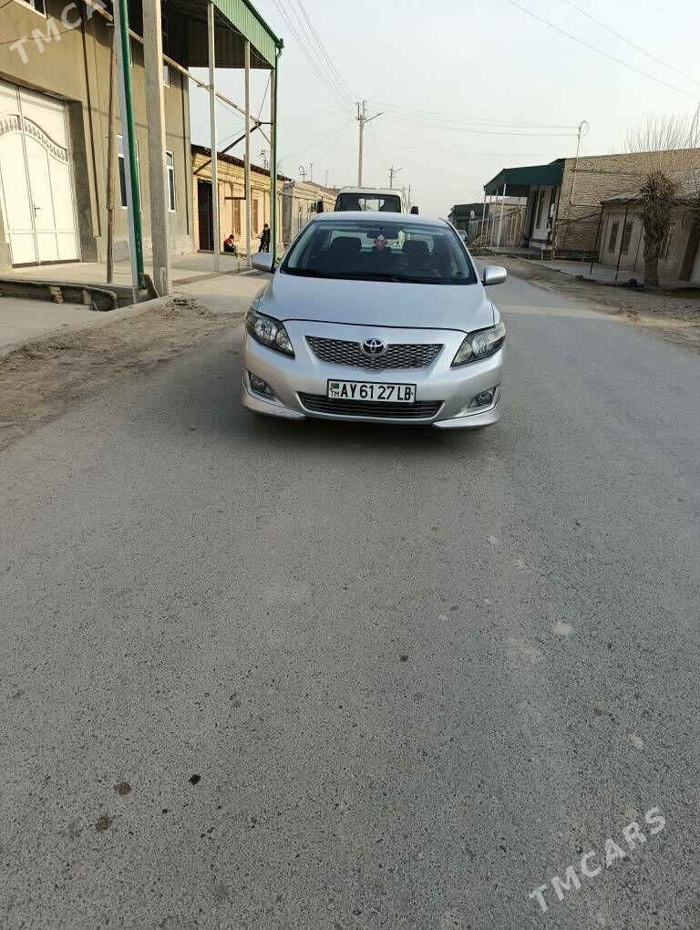 Toyota Corolla 2010 - 170 000 TMT - Чарджоу - img 1