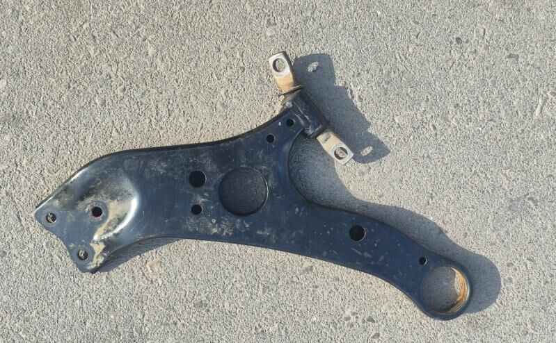 RYÇAG SIENNA 2015-20 ÇEP GAPDY 100 TMT - Улица Ататурка - img 1