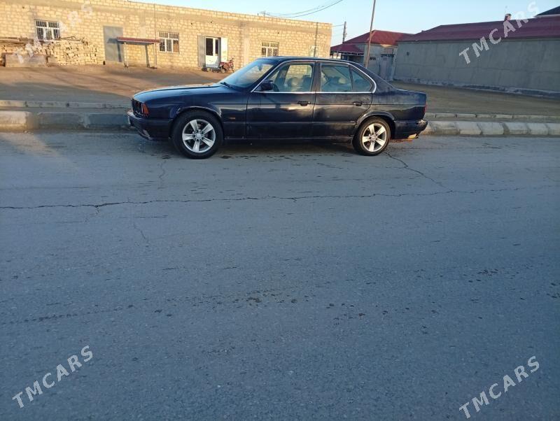 BMW 525 1989 - 36 000 TMT - Gumdag - img 1