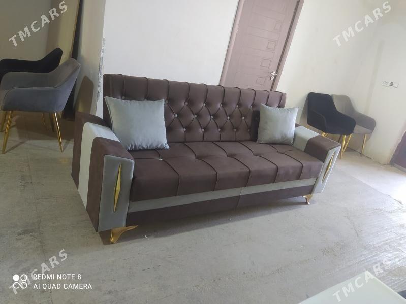 Diwan açylýan - Garadamak - img 1