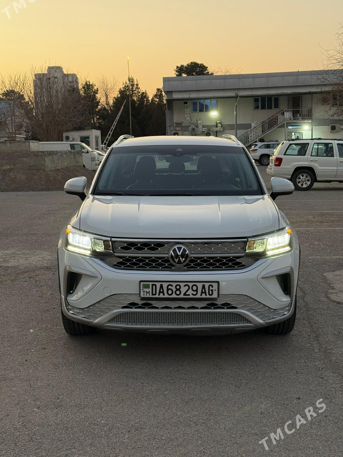 Volkswagen Tiguan 2023 - 395 000 TMT - Ашхабад - img 1