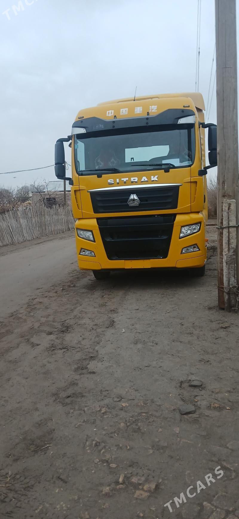 Sitrak C9H 2020 - 530 000 TMT - Kerki - img 1