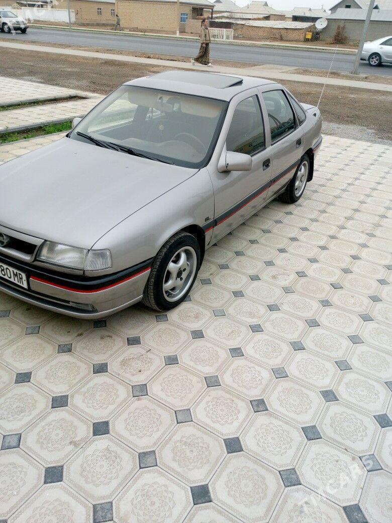 Opel Vectra 1992 - 45 000 TMT - Мары - img 1