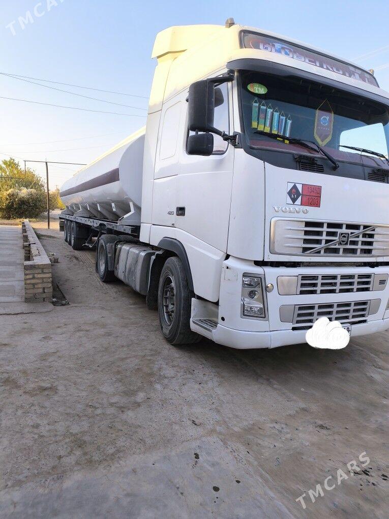 Volvo FH12 2004 - 48 000 TMT - Керки - img 1