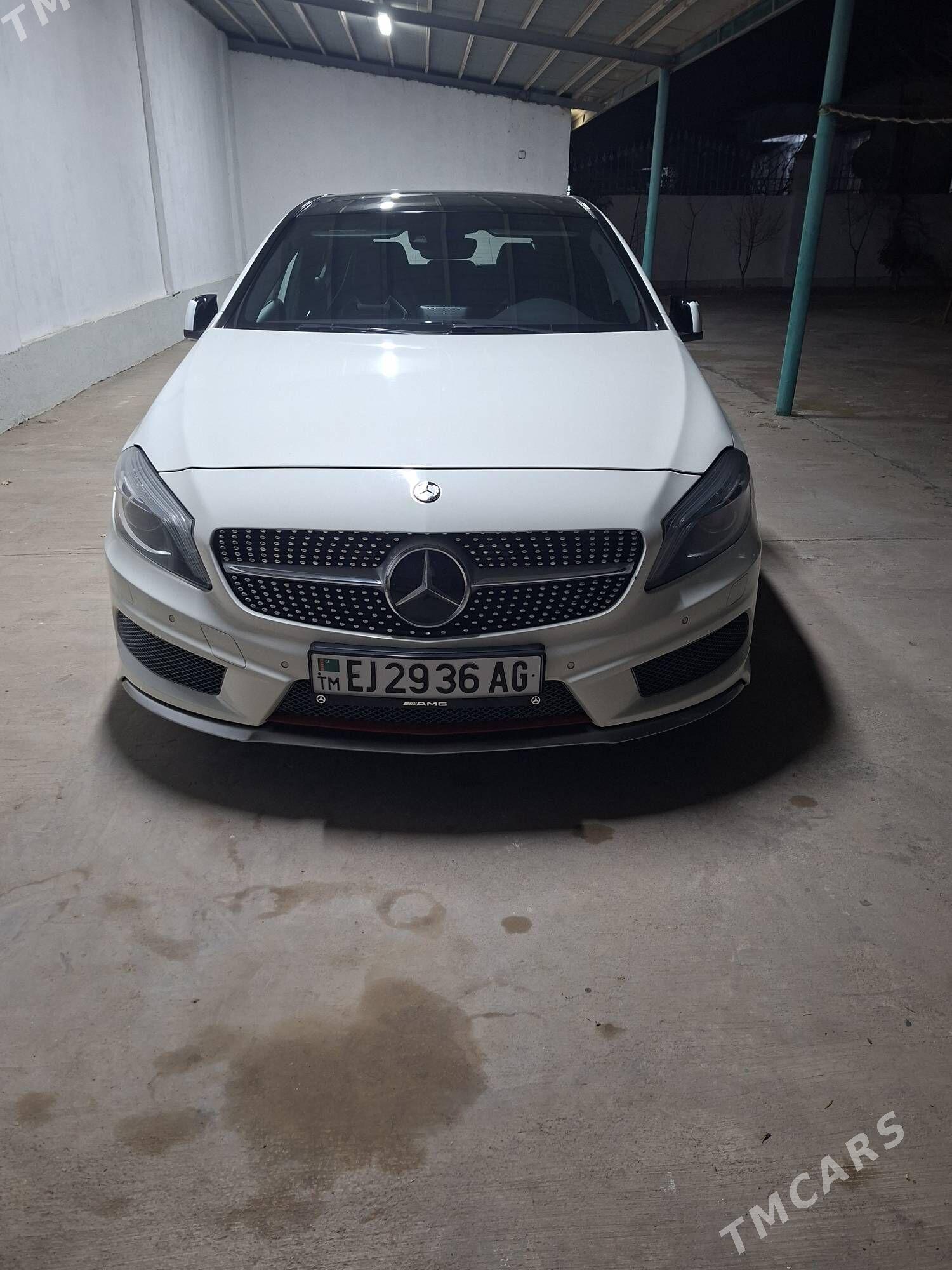 Mercedes-Benz CLA 2014 - 420 000 TMT - Täze zaman - img 1