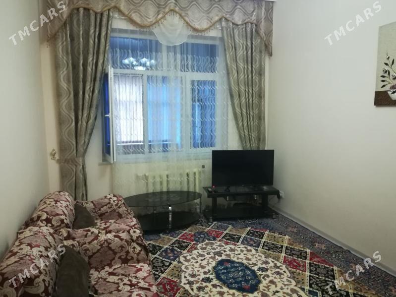 Аренда Квартира 3 комнаты - Ашхабад - img 1