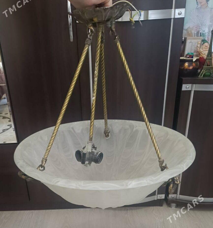 люстра - Тязе заман - img 1