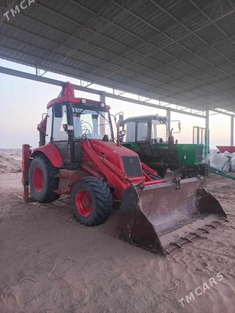 JCB 3CX Compact 2006 - 275 000 TMT - Sakarçäge - img 1