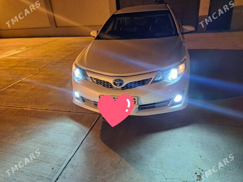 Toyota Camry 2014 - 250 000 TMT - 15-nji tapgyr - img 1