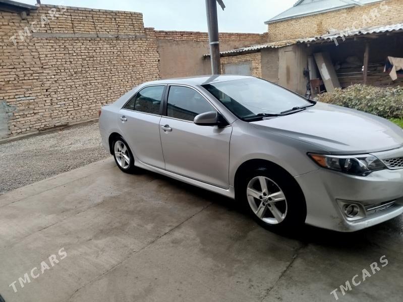 Toyota Camry 2014 - 215 000 TMT - Baýramaly - img 1