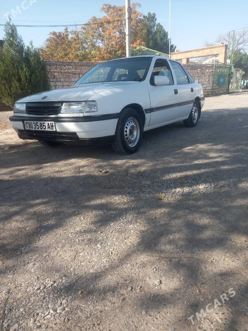Opel Vectra 1992 - 33 000 TMT - Kaka - img 1
