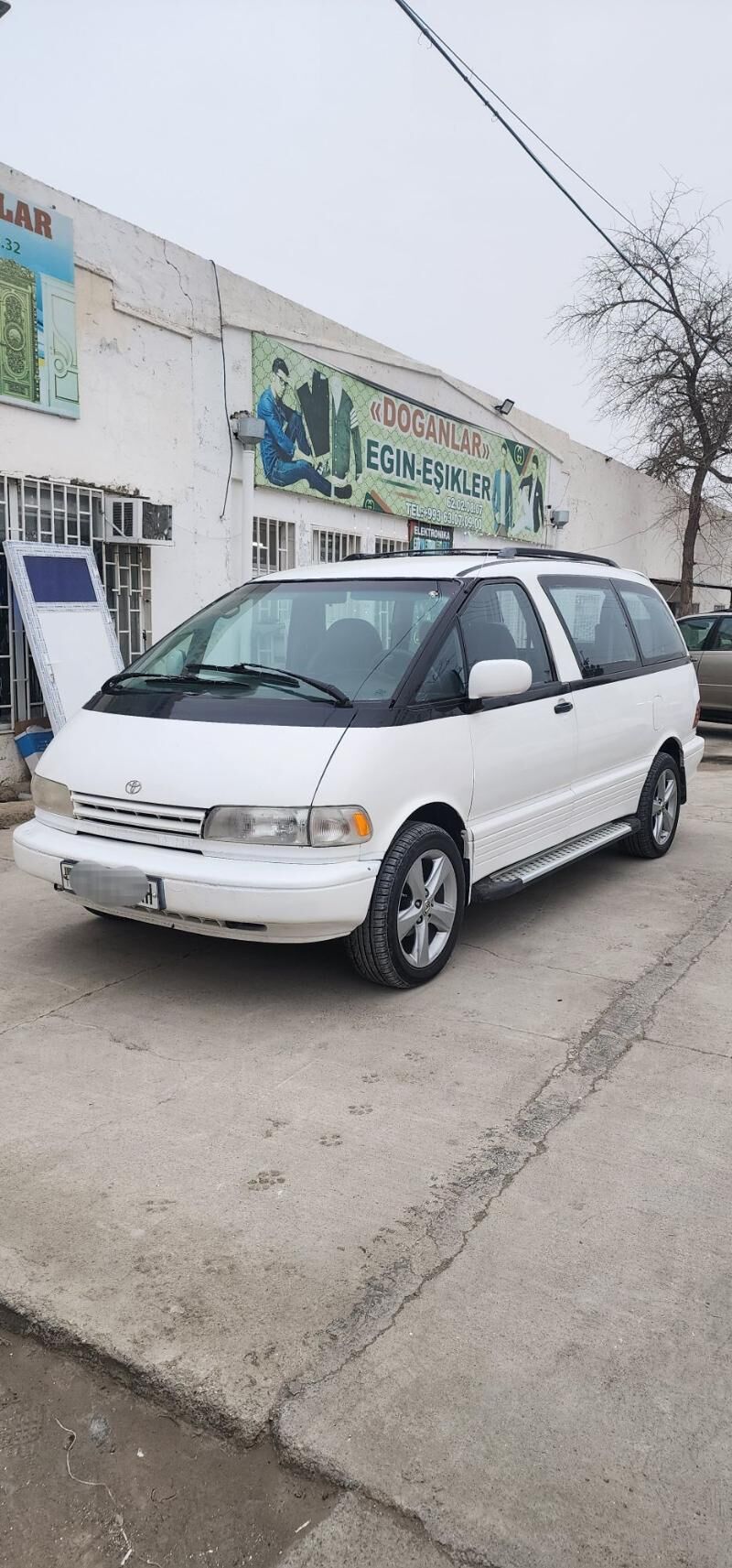 Toyota Previa 1991 - 95 000 TMT - Bäherden - img 1