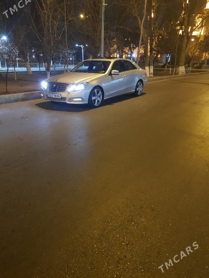 Mercedes-Benz E350 2011 - 295 000 TMT - Хитровка - img 1