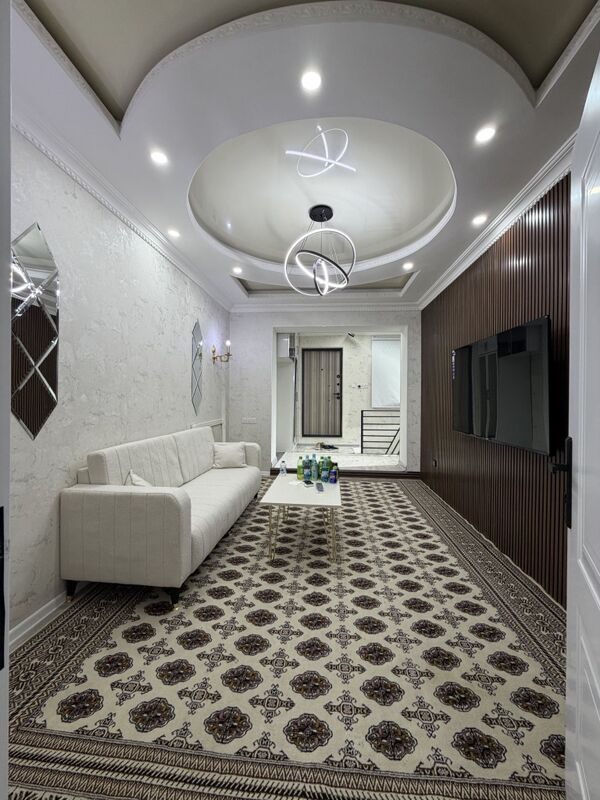 11 mkr 3 Komnat 1 etaz - 11 мкр - img 1