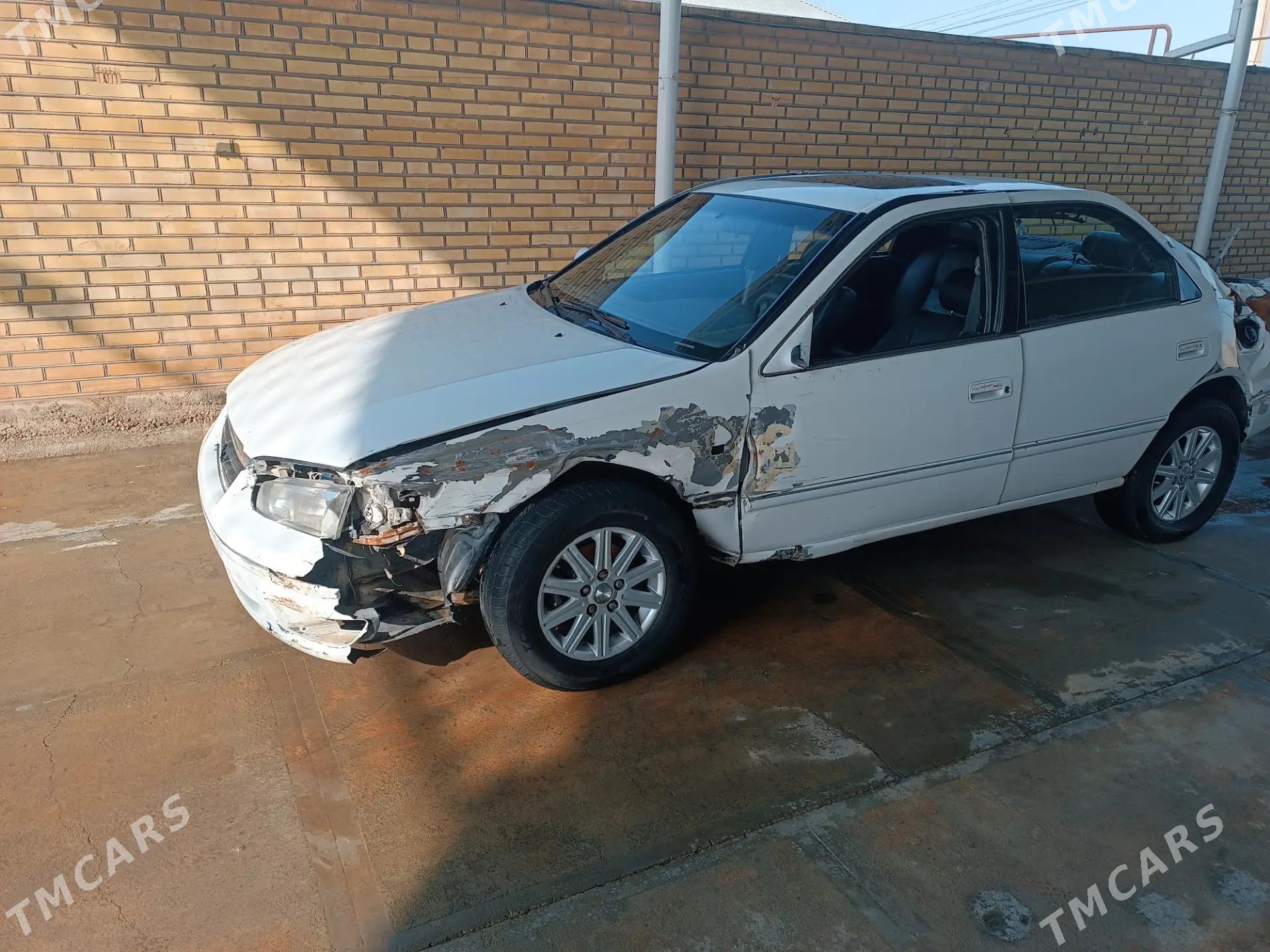 Toyota Camry 2001 - 106 000 TMT - Mary - img 1