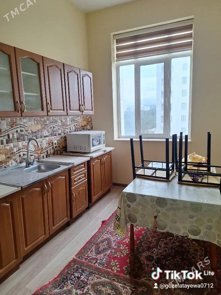 4kom 4et Elitka Sowetski - Aşgabat - img 1