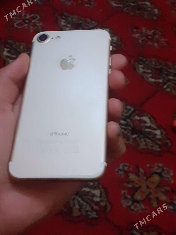 iphone 7 gold - Дашогуз - img 1