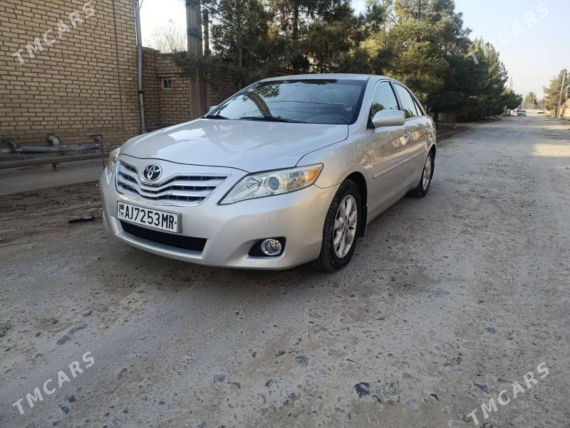 Toyota Camry 2010 - 215 000 TMT - Мары - img 1