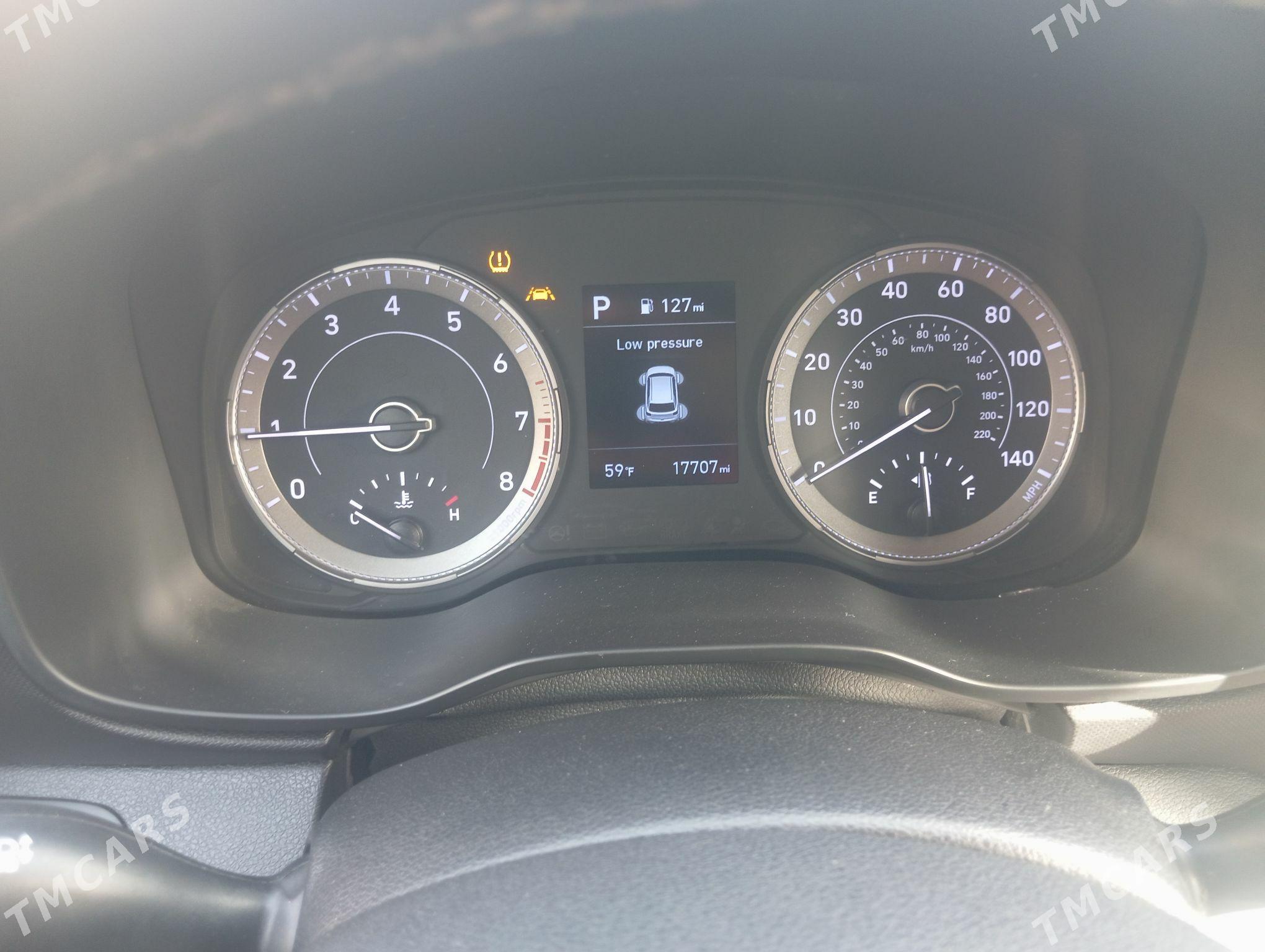 Hyundai Venue 2021 - 240 000 TMT - Туркменабат - img 1